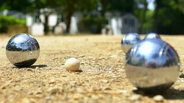 Camping frejus petanque
